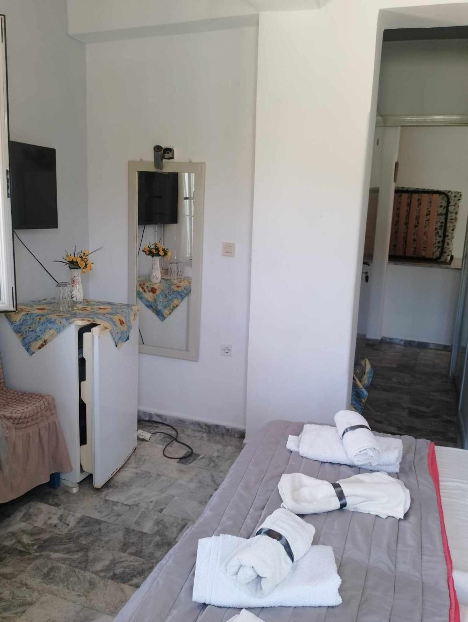 Cleios Rooms And Studios, Kalymnos 85200 Panormos  외부 사진